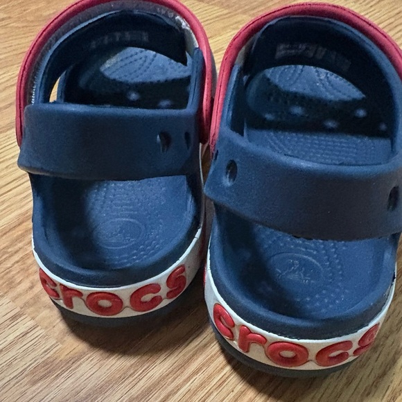 CROCS Blue and Red Sporty Sandals with Adjustable Straps - Picture 3 of 5